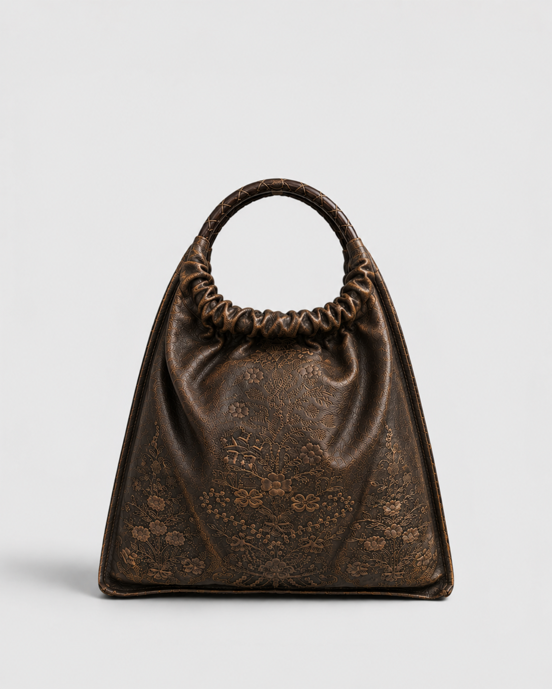 Sac brodé Mackage