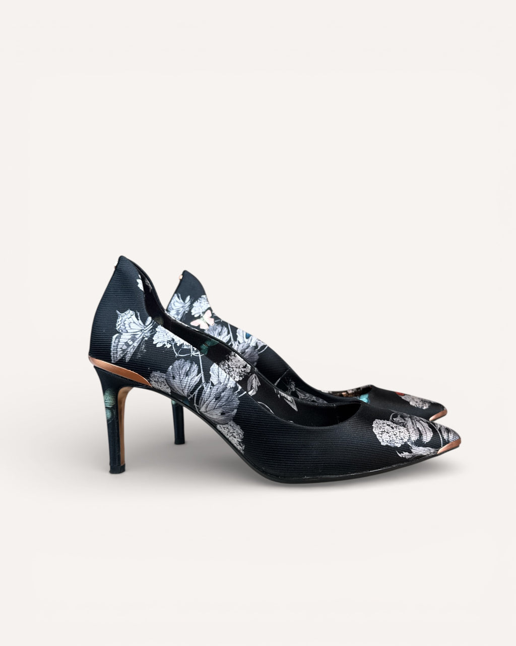 Escarpins Ted Baker taille 38.5