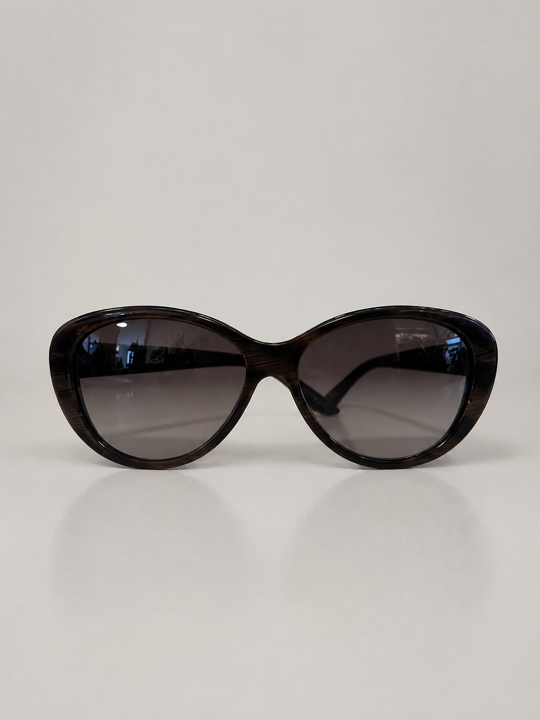 Verres fumés, Christian Dior