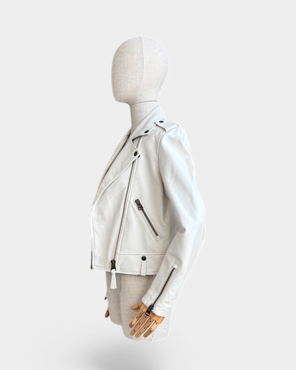 Mackage white leather perfecto, M